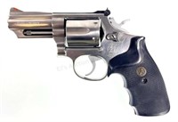 Smith & Wesson 66-3 Revolver
