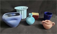 Group of ceramics, vases, cup, etc. Box lot