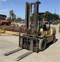 HYSTER 110 5000Lb Capacity Forklift, Gas