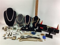 Costume Jewelry, including broach pins, Solid