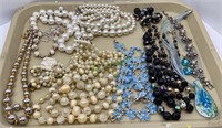 Trade lot of vintage and costume jewelry