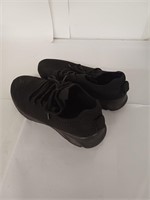 FINAL SALE(WITH SIGN OF USAGE)- SIZE 41 US WOMENS