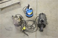 (2) Sump Pumps & Jet Tub Pump