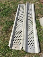 HEAVY ALUMINUM CAR RAMPS