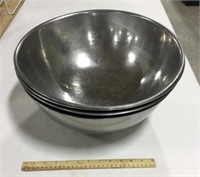 4 stainless mixing bowls