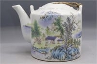 ORIENTAL 'VISITORS FROM AFAR' CYLINDRICAL TEAPOT