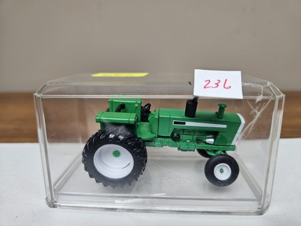 MINI GREEN TRACTOR