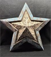 REPOP WOOD STAR 32" WALL HANGING