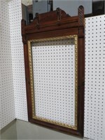 VICTORIAN WALNUT FRAME