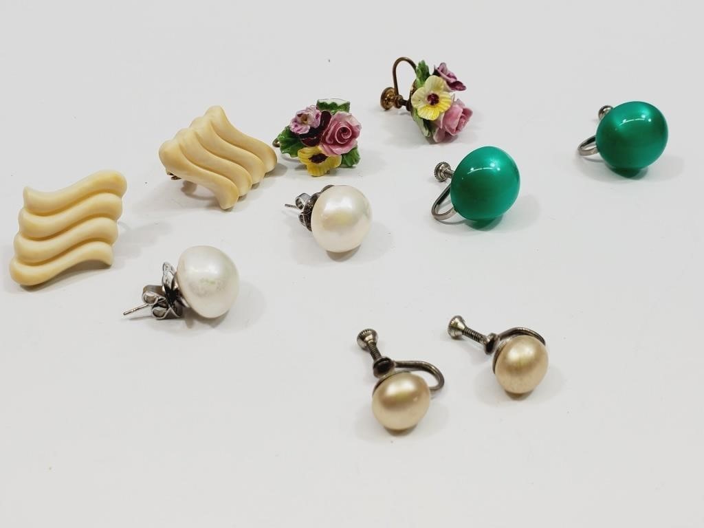 Lot of Vintage Earrings