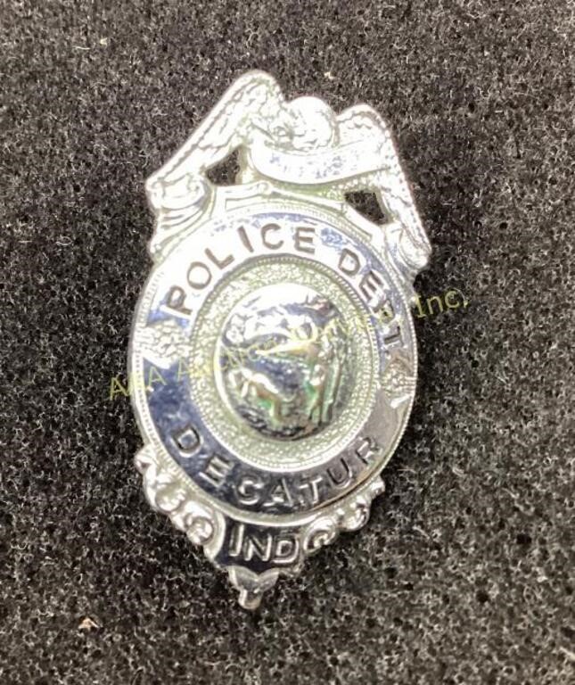 Obsolete Decatur Indiana Police Department pin