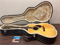 Greg Bennett design OM-5 Acustic Guitar w/case.