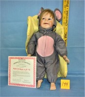 ashton drake doll( hickory dickory dock in box)