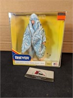 Breyer Arabian costume in box (not original box)