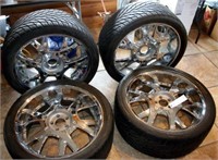 Set of 4 Toyo 285/35R22 Tires w/ AWI Rims