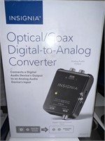 INSIGNIA OPTICAL COAX DIGITAL TO ANALOG CONVERTER