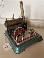 Toys/Hobbies-Vintage Model Steam Stationary Engine