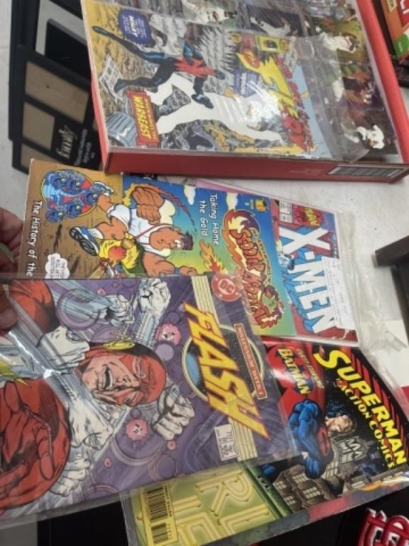 COMIC BOOKS