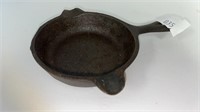 Cast iron skillet ash tray