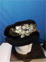 Toucan collection new York  knit ladies hat
