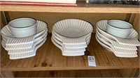 Clam shell dishes-ovenware -lot of 12 & 2 r