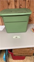Green plastic storage tubs with lid