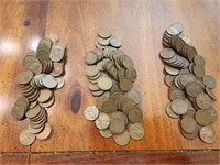 Estate lot of 1900s pennies