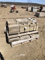 Pallet Mixed Concrete Decorative Blocks