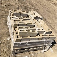 Pallet Straight and L Shaped Landscaping Blocks
