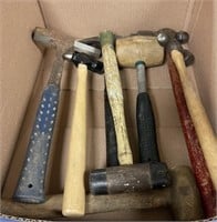 FLAT OF HAMMERS
