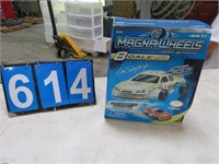 MAGNA WHEELS MAGNETIC 3D MODEL KIT DALE JR 1/24