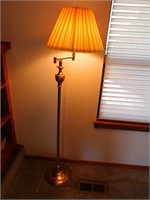 BRASS FLOOR LAMP SWING OUT SHADE