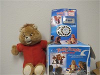 TEDDY RUXPIN AND PICTURE SHOW PROJECTOR