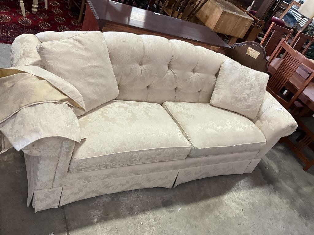 Nice Floral Cream Upholstered Couch.
