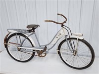Vintage Schwinn Women's Tank Bike / Bicycle With