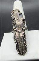 STERLIG SILVER STATEMENT RING SIXE 10.5, 2" TALL