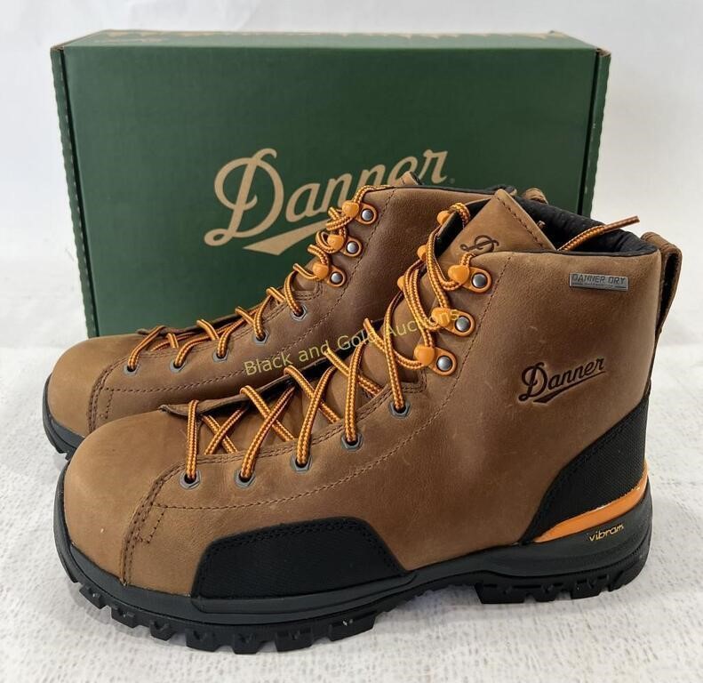 New Men’s 8.5D Danner Dry Stronghold 6in Boots