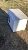 Dog houses, pet carriers, feed box, heated water