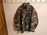 Army Coat size unk