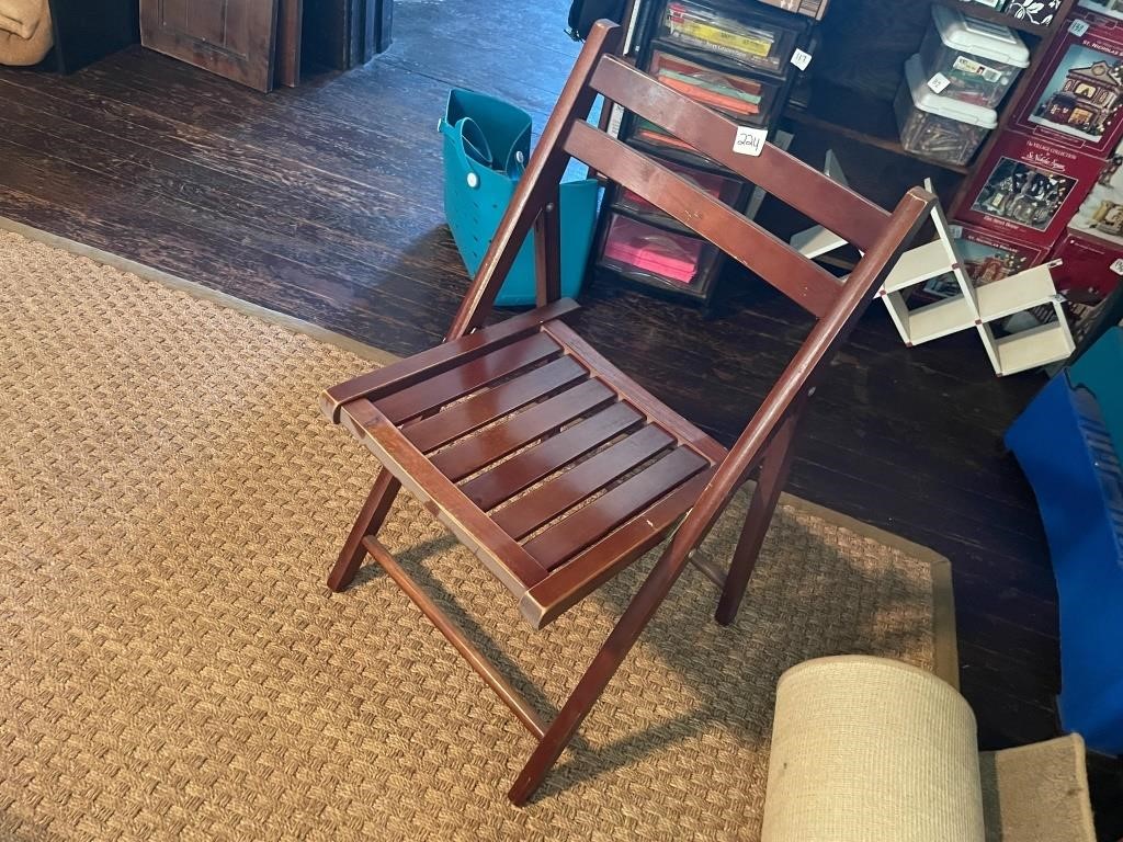 Vintage Folding Wood Chair