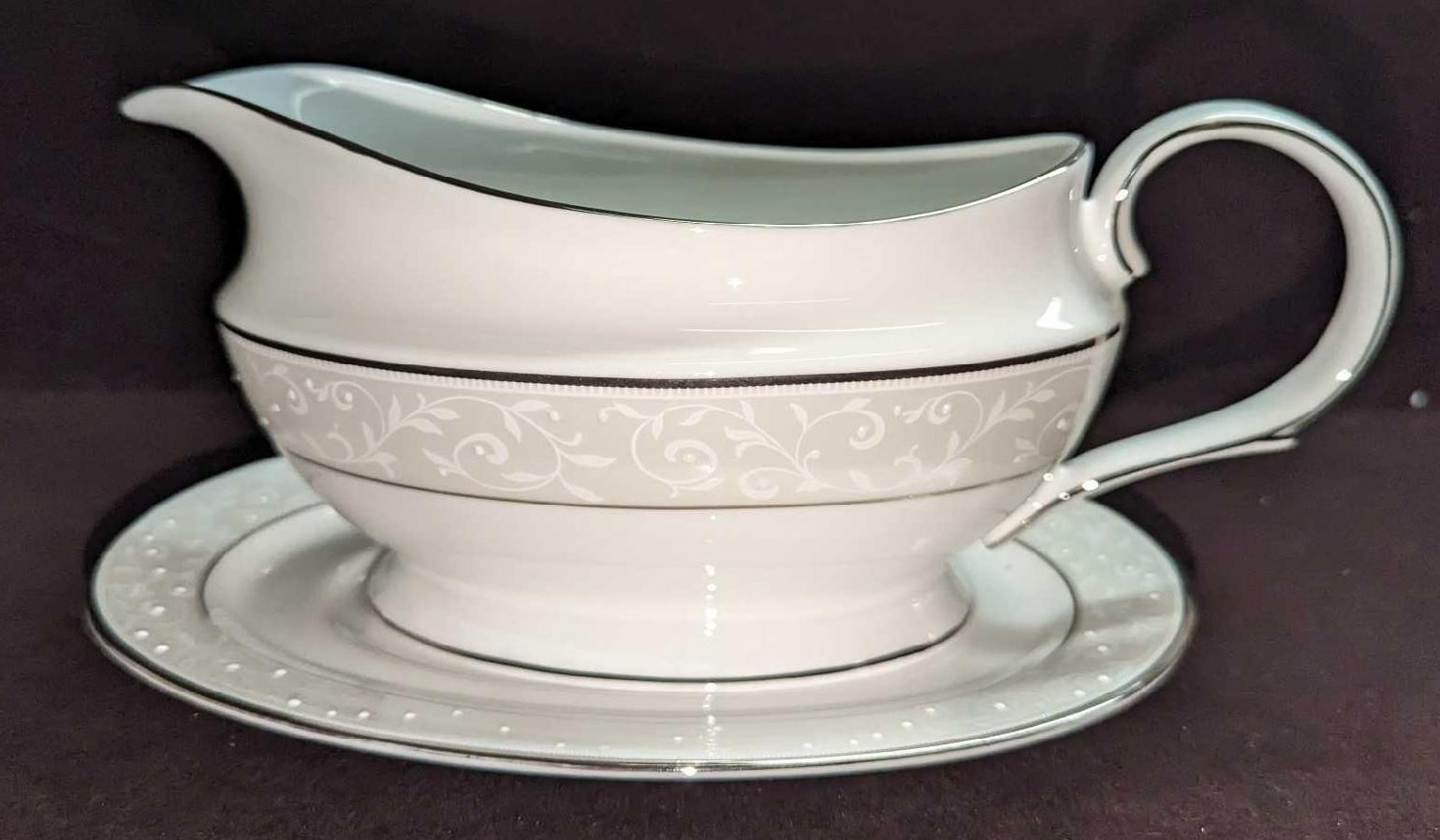 Lenox Opal Innocence Gravy Boat & Underplate