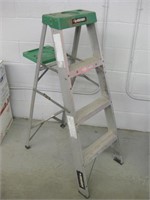 Husky 4ft Aluminum Ladder