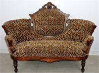 Antique Victorian Settee /  Couch