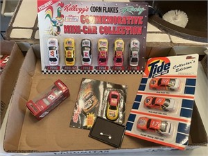 NEW - COLLECTOR DIE CAST CARS