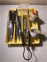 Knives, Measuring Cups