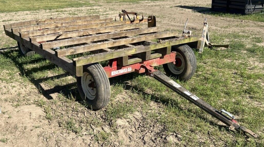 (M) 12' Wooden Hay Wagon