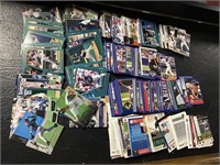 BOX OF NEWER MLB CARDS MOSTLY TOPPS