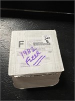 BOX OF 1982 FLEER MLB CARDS