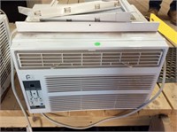 PERFECT AIR Window Mounted Air Conditioner