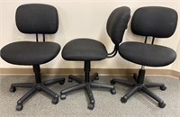 Lot of 3 black office chairs